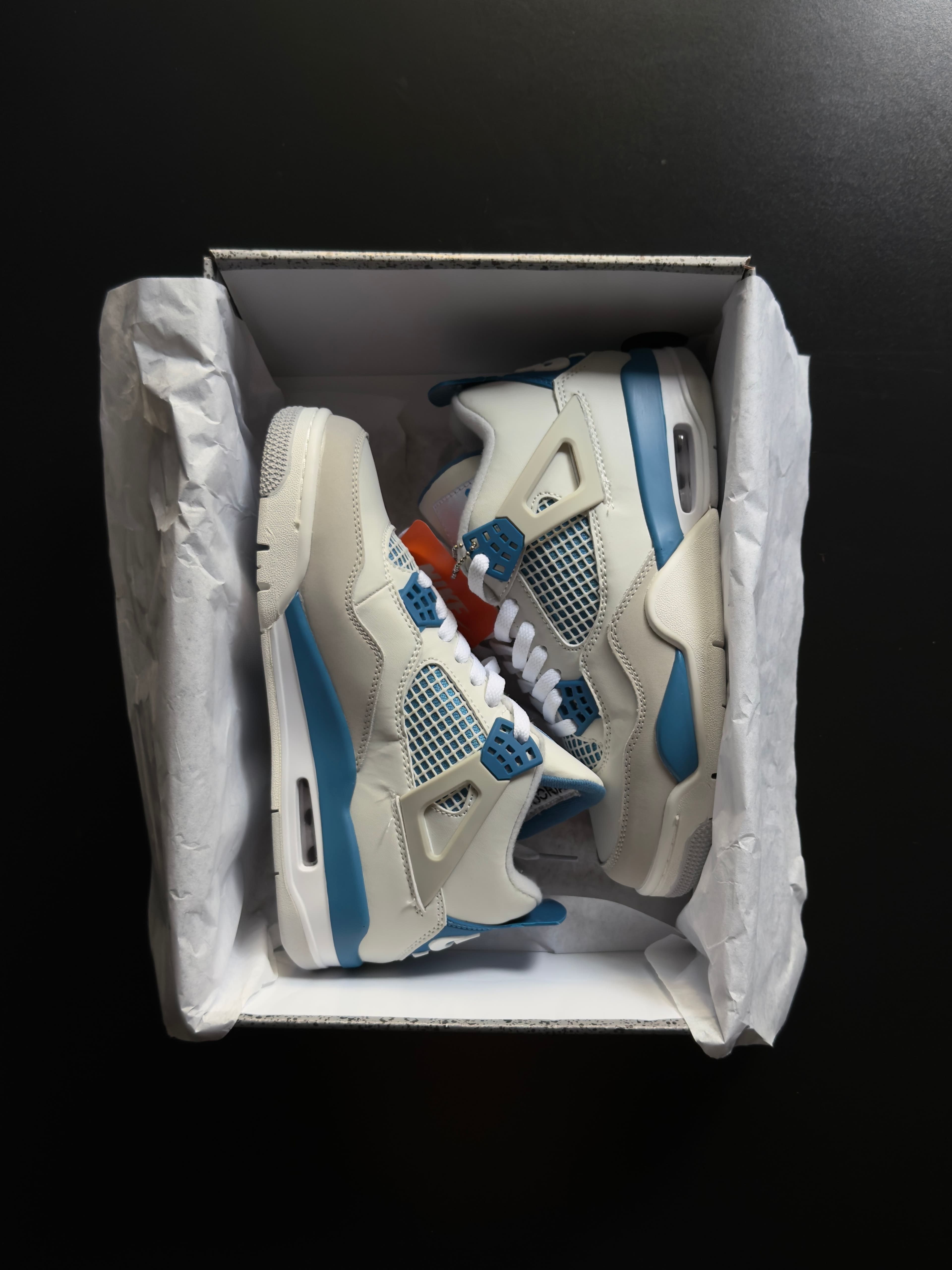 JORDAN 4 MILITARY BLUE