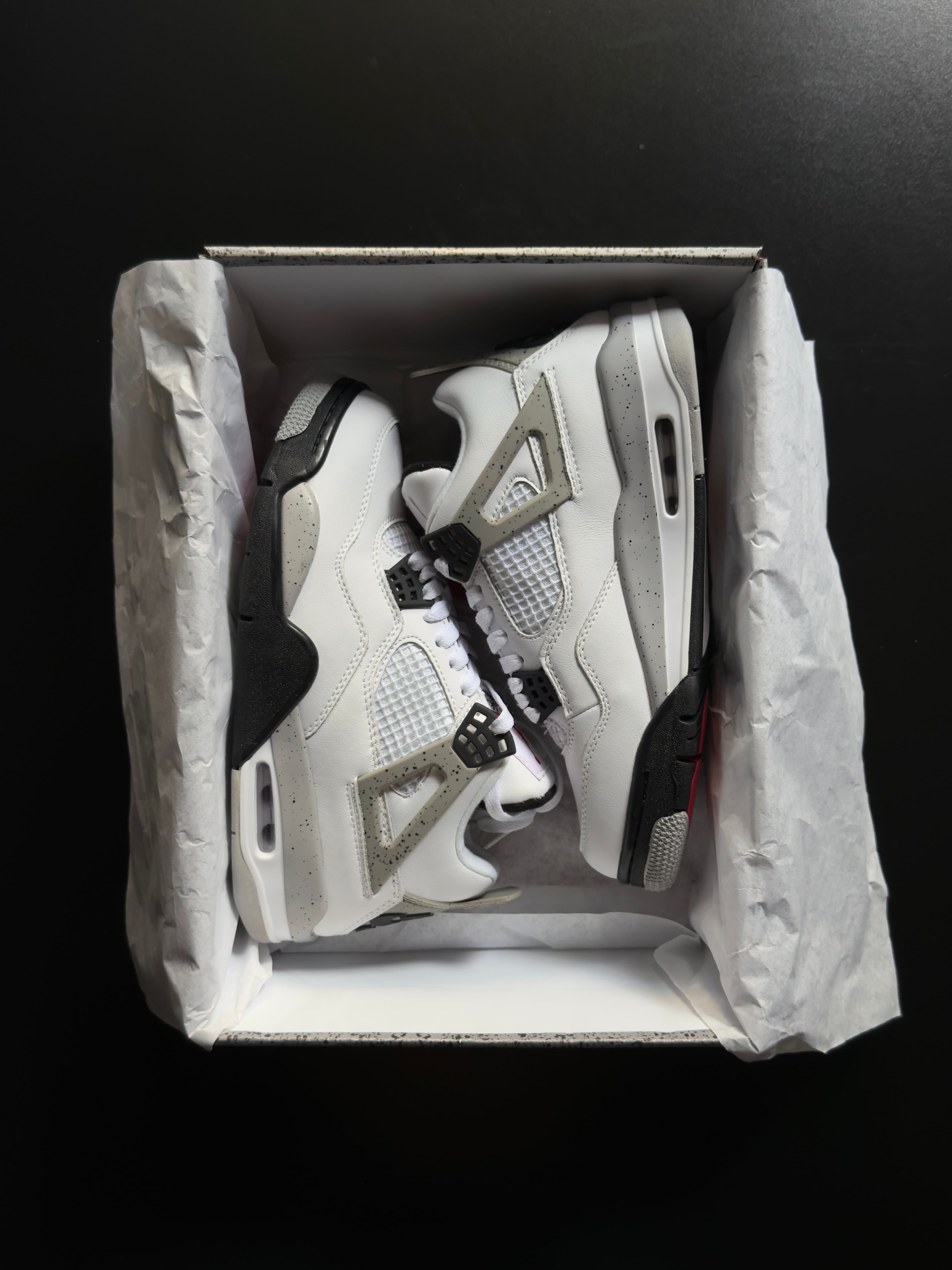 JORDAN 4 WHITE CEMENT